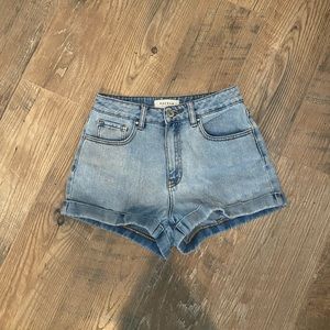 PacSun Light Wash Mom Short
